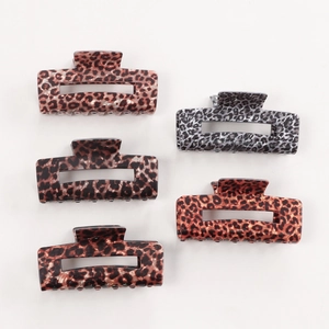 5-pack large leopard print claw clips for women with chic acrylic rectangle hair catch design