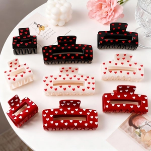 PVC Heart Pattern Hair Claw Clip For Women Handmade Valentine Style Printed Love Shape Shark Clip Sweet Hair Accessories