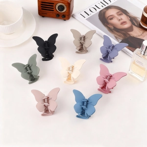 Matte Butterfly Shape Hair Claw Clip For Women PS Plastic Handmade Large Shark Clip Fashion Casual Hair Accessories For Daily Bun