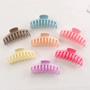 Set di sette grandi pinze per capelli in colori macaron per lo styling dei capelli lunghi