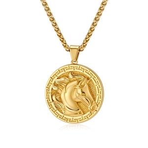 Hip-Hop Herrenkette aus Edelstahl in Gold mit rundem geprägtem Pferdekopf-Anhänger