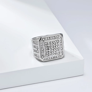 Luxury iced-out square ring with sparkling white zircons in hip-hop style for men