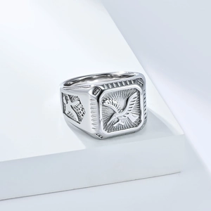 Men's silver stainless steel eagle signet ring with punk vintage embossed eagle design