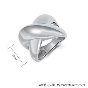 Polished silver stainless steel twist ring detail showing 20mm height and 14g weight