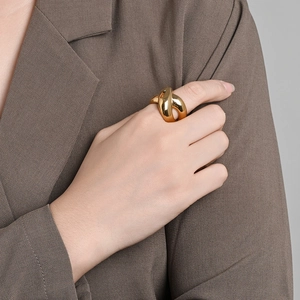 Polished 18K gold plated stainless steel chunky twisted ring for women in minimalist style