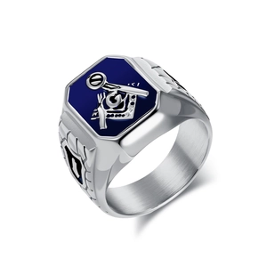Mannen vrijmetselaarsring van roestvrij staal met blauw emaille en G-symbool, bovenaanzicht