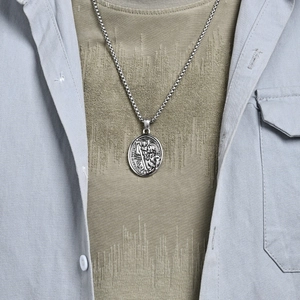 Vintage Sint Christoffel zilveren hanger ketting voor heren met retro stalen kralenketting