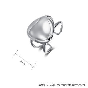 Detail view of triangular silver stainless steel ring with 18mm size and 10g weight