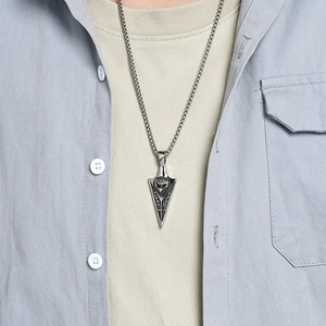 Vintage Viking arrowhead pendant necklace with eagle engraving for men on steel chain