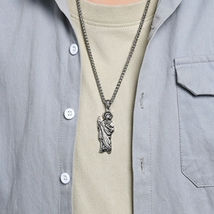 Collana da uomo con ciondolo San Giuda in acciaio inossidabile e catena a spiga retrò