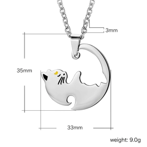 Detailed view of titanium steel cat pendant with 35mm height and 9.0g weight specs