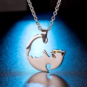 Polished stainless steel couple necklace with creative silver cat shaped pendants