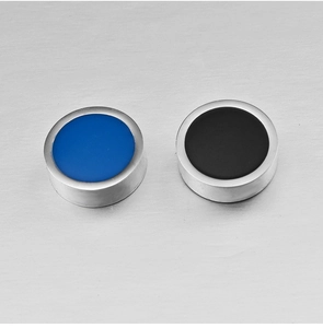 Orecchini magnetici a doppia faccia in acciaio inossidabile blu e nero