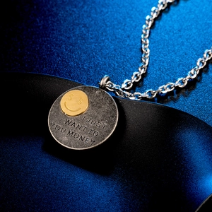 Collar retro punk de acero titanio con colgante de carita de dólar y eslogan