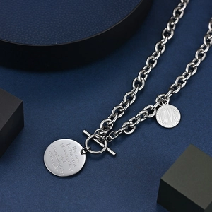 Collier chaîne hiphop en acier inoxydable argenté avec boucle OT et pendentif d'amour