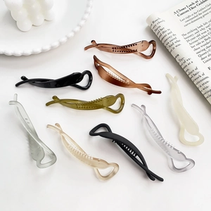 Korean Style Matte Banana Hair Clip For Women Elegant Twisted Vertical Hairpin Ponytail Holder Resin Plastic Hair Claws Headwear Accessory