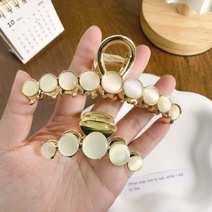Elegant Gold Metal Claw Clip With Creamy White Opal Beads Vintage Alloy Hairpin Large Shark Clip Women Hair Accessories