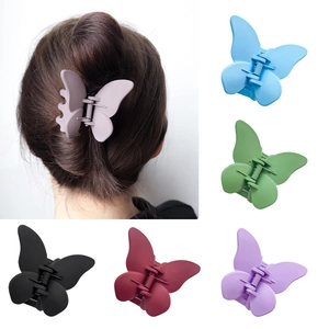 Lot de pinces à cheveux papillon mates et colorées pour femmes en six tons élégants