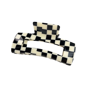 Large 13cm checkerboard hair claw clip with black and white resin finish for women