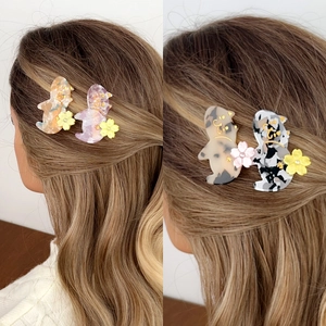 Set di fermagli per capelli in acetato con motivi animali e dettagli floreali