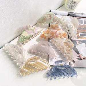 Set of large acetic acid hair claws in assorted marble and pearlescent colors