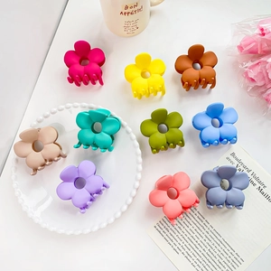 Pince à Cheveux Fleurie Givrée de Style Coréen pour Femmes Douce Pince à Cheveux Florale Accessoires pour Cheveux Quotidiens