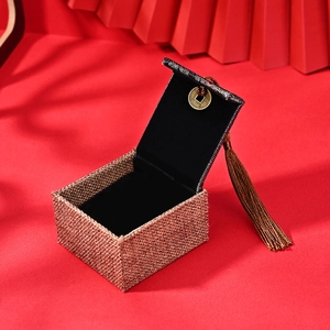 Retro linen jewelry gift box with tassel and coin accent for rings and necklaces