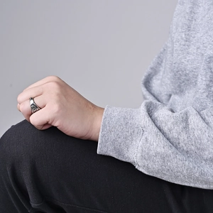 Rhino-shaped stainless steel multi-tool ring with silver vintage relief details