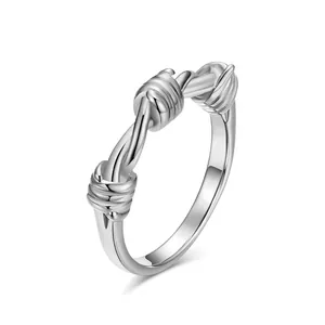 Bague Ouverte Minimaliste en Acier Inoxydable Nœud Fil de Fer Barbelé pour Femmes Hommes Style Industriel Bijoux Cadeau