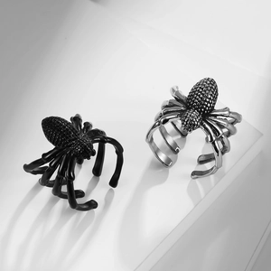 Gothic spider adjustable rings in matte black and polished silver stainless steel finish