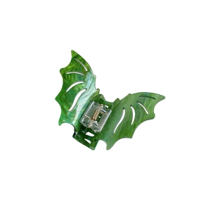 Gothic green bat wing hair claw clip with marble texture and glitter for Halloween