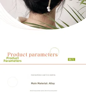 Vue détaillée du pic à cheveux à perles avec chaîne dorée et longueur de 19,5 cm