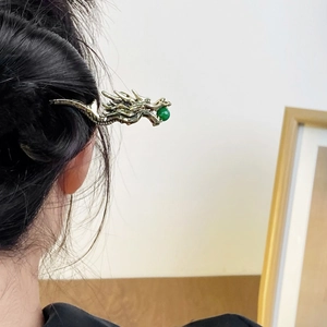 Elegant vintage metal dragon hair stick with green bead for traditional Chinese hairstyles
