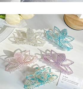 Lot de cinq pinces à cheveux lotus ornées de strass aux couleurs acétate marbré