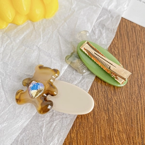 Set di fermagli per capelli in acetato con orsetto leopardato e clip ovale verde