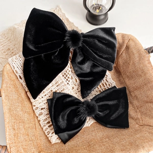 French Elegant Black Velvet Bow Hair Clip For Women Vintage Large Bow Spring Fastener With Plush Ball Fashion Hair Accessories