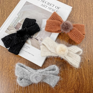 Knitted Bow Hair Claw Clip For Women Autumn Winter Pompom Butterfly Hair Clips Sweet Elegant Daily Hair Styling Accessories