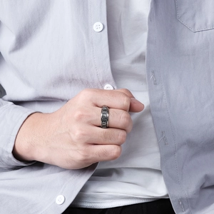 Retro stainless steel rotating ring with Chinese characters for men in a silver finish