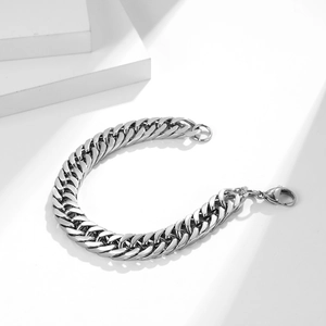 Bracelet gourmette en acier inoxydable argenté poli avec fermoir mousqueton robuste