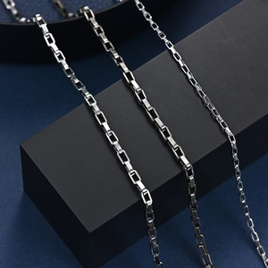 Collier Chaîne Vénitienne Minimaliste en Acier Inoxydable pour Hommes Unisexe Colliers Longs Géométriques Bijoux Streetwear