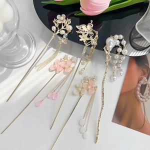 Vintage Chinese Style Elegant Plum Blossom Alloy Hair Stick Long Tassel Faux Artificial Pearl Hairpin For Hanfu Women Hair Accessories