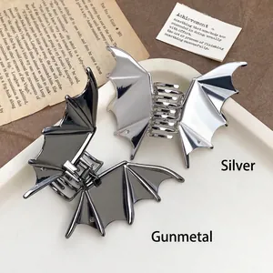 Gothic Bat Wing Metal Hair Claw Clip For Women Large Punk Shark Clip Halloween Hair Accessories Silver Black Electroplated Alloy Hair Clip