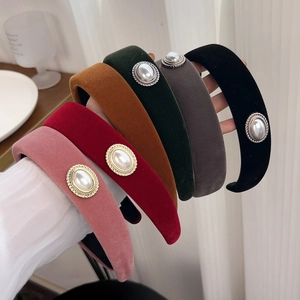 Vintage Velvet Padded Headband With Faux Artificial Pearl Elegant Wide Hair Hoop For Women French Style Party Hair Accessory