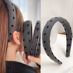French style grey denim headband with black heart and bow pattern for thick high-top hair
