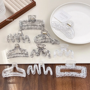 Vintage Lace Pattern Transparent Acrylic Hair Claw Clip French Style Large Shark Hair Clip For Women Elegant Hair Accessories