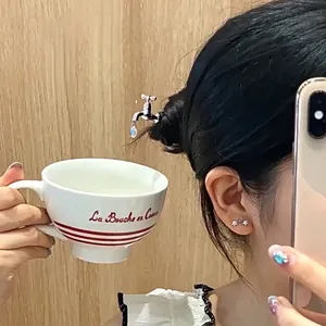 Creative silver faucet hair pin with water drop pendant in a stylish Chinese style