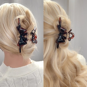 Pince à cheveux papillon en écaille de tortue élégante pour coiffures de femmes