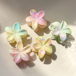Iridescent Plumeria Flower Hair Claw Clip Pearly Luster Gradient Color Tropical Hawaii Vacation Women Hair Accessories