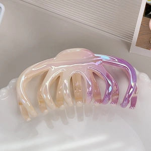 Large pearlized laser gradient claw clip in cream to lavender purple for thick hair