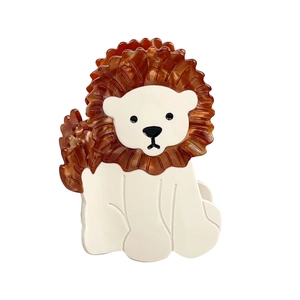 Chic lion shaped acetate hair claw clip with amber tortoiseshell mane pattern